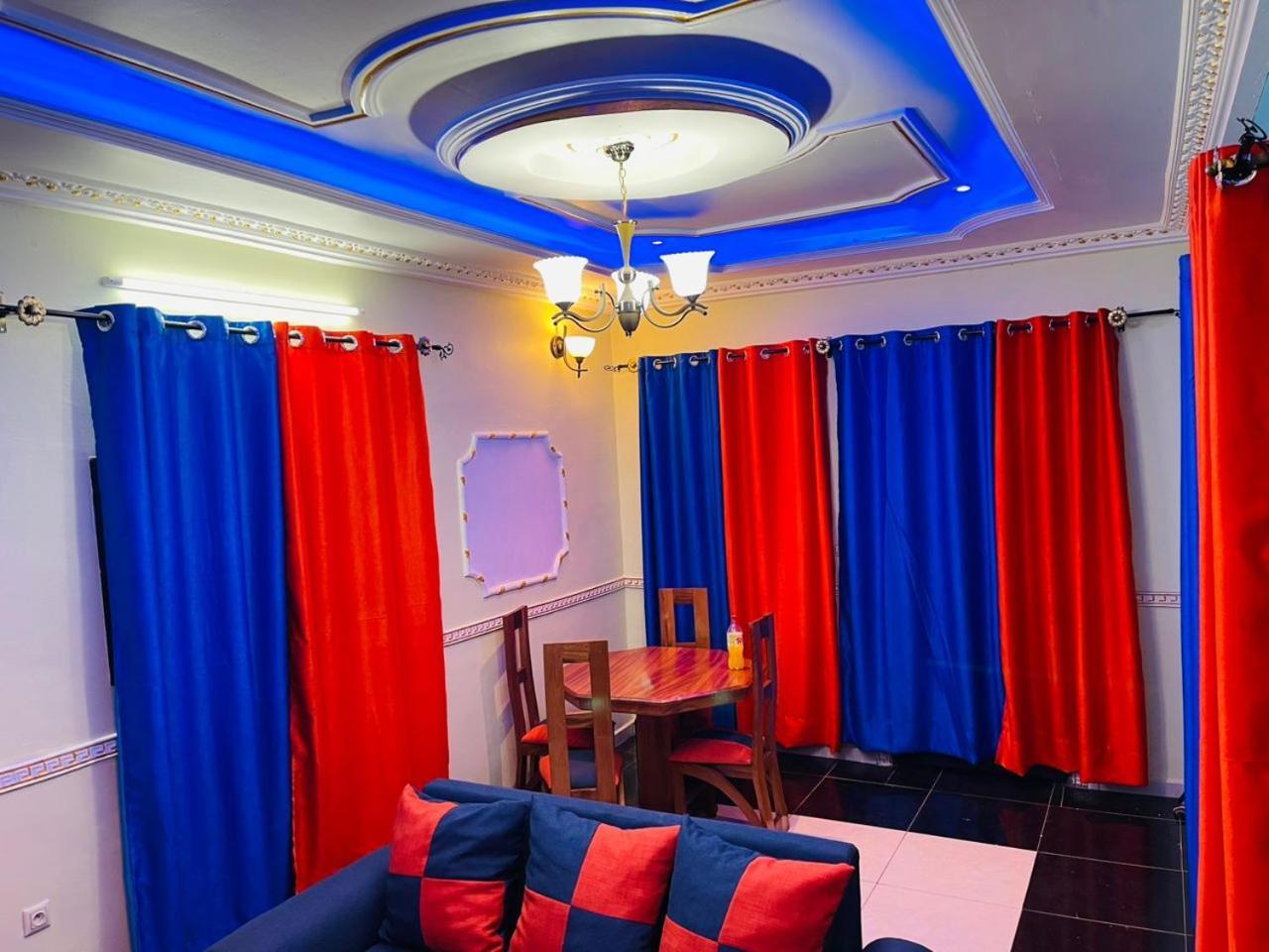 Charmante Maison Cozy Et Conviviale Bafoussam Kültér fotó